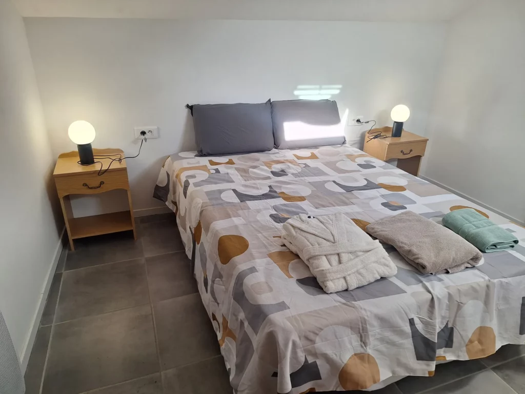 Photo de la chambre d'hôtes Chez Dédé ouverte sur la commune de Saint jean delnous
